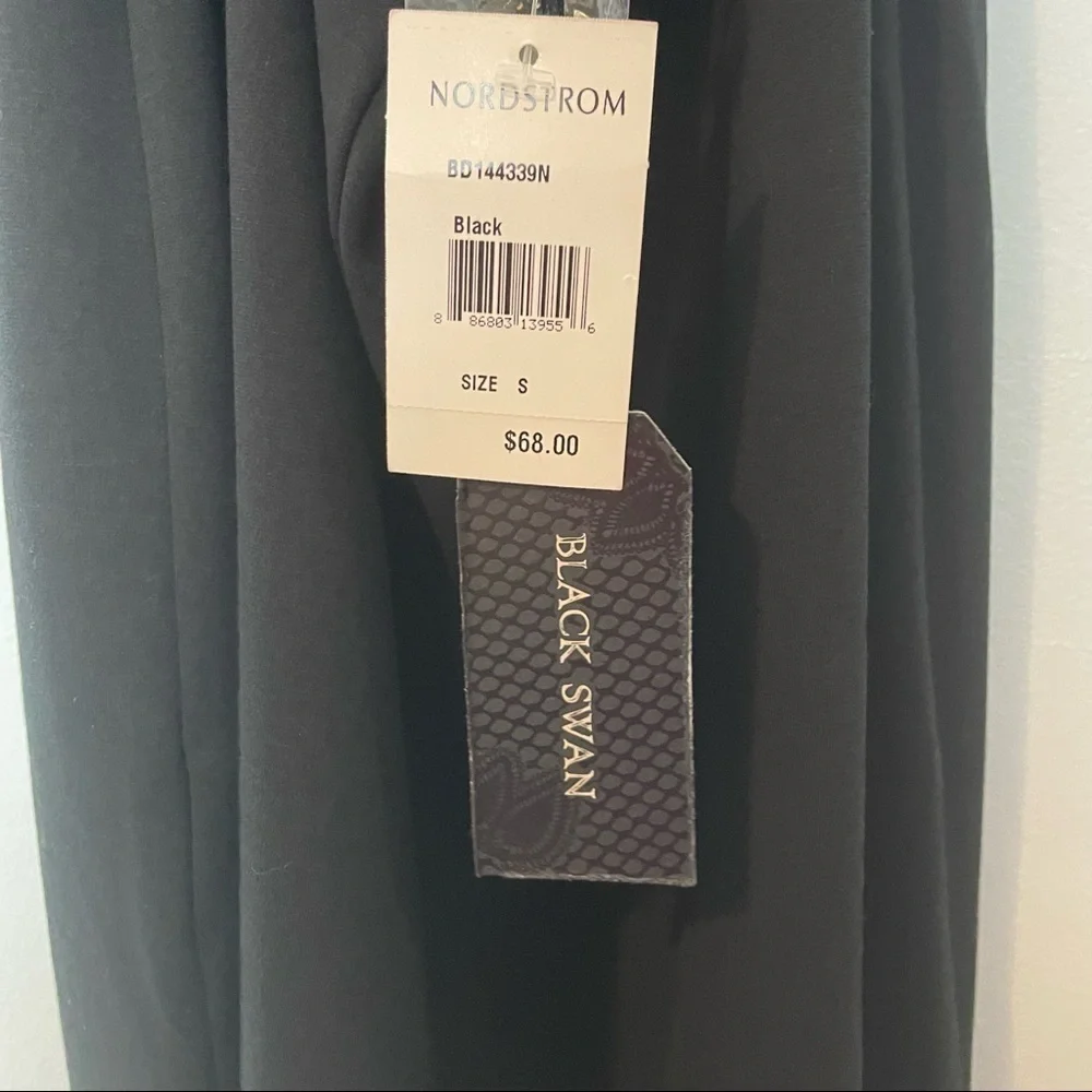 Nordstroms Black Swan Black Halter Dress w/Jeweled Neckline & TwistTie Open Back - Picture 11 of 14